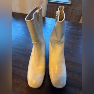 Stuart Weitzman Cream Heeled Boots